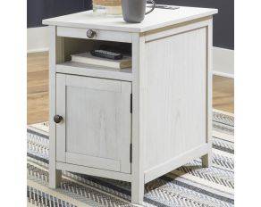 Treytown Chairside End Table in Antique White