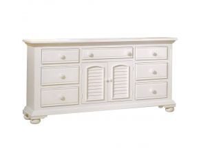 Cottage Traditions Triple Dresser in Clean White Cottage Finish