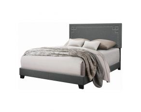 Ishiko II Eastern King Bed in Gray