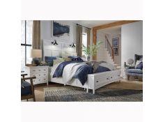 Heron Cove Lamp Panel Storage Bedroom Set in Chalk White