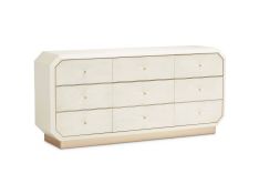 La Rachelle Dresser in Medium Champagne